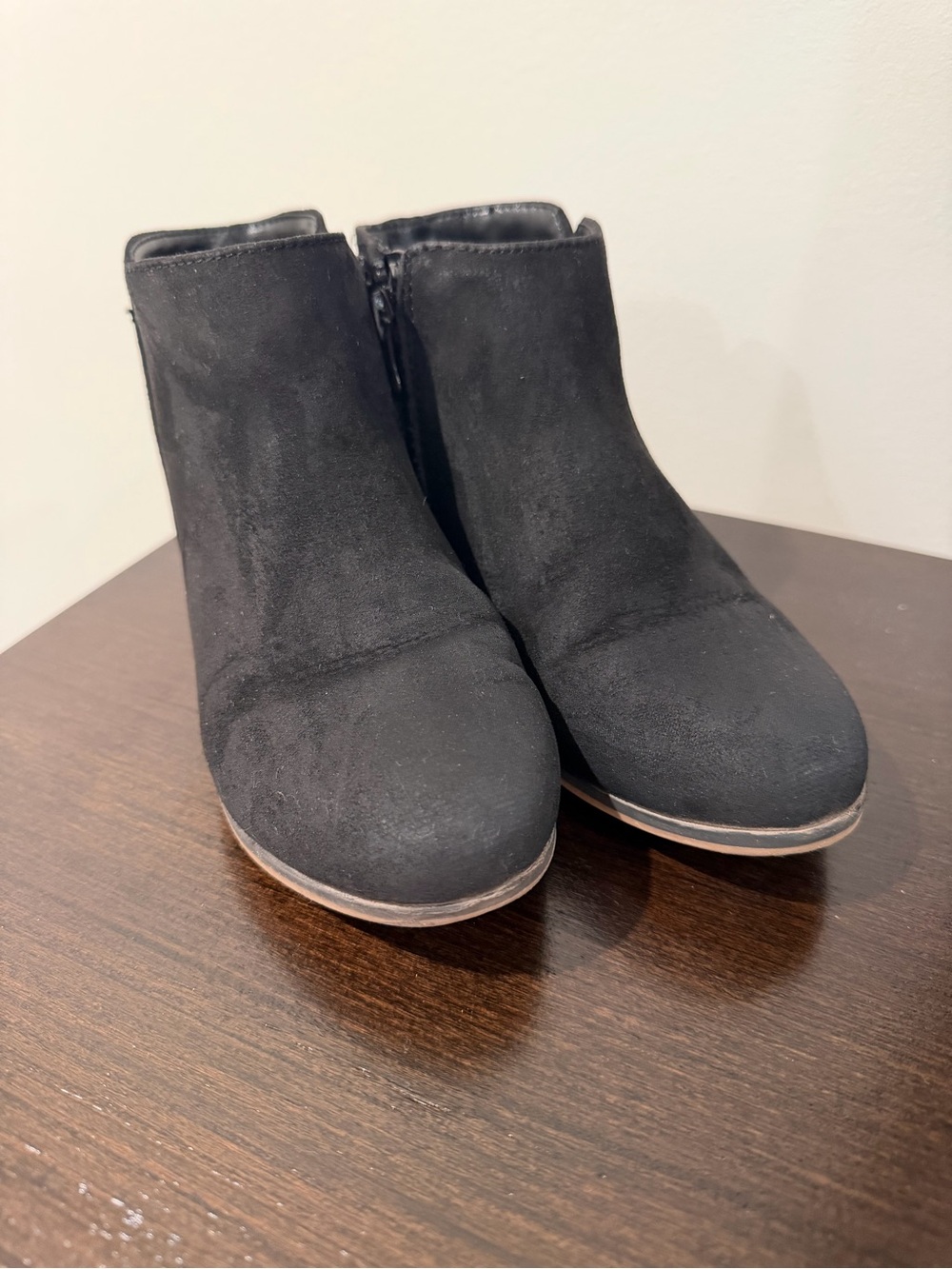 Kids Black Ankle Boots - Classic Suede Slip-On Size 12T
